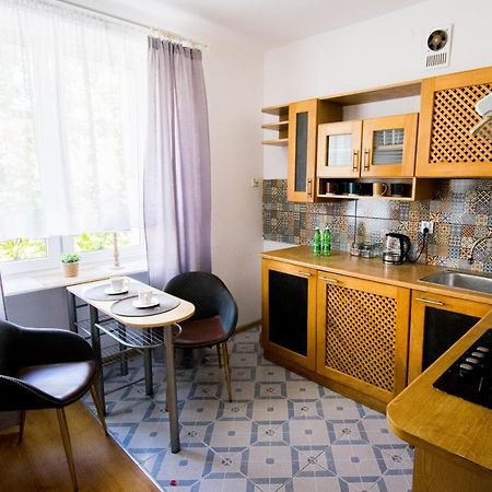 Color 24 Apartament V Apartment Сталова Вола Екстериор снимка