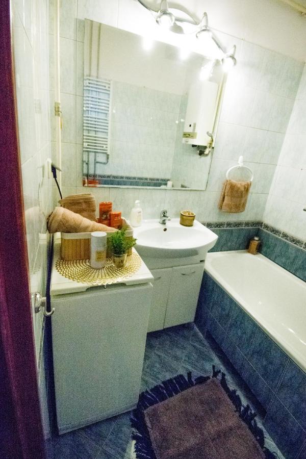 Color 24 Apartament V Apartment Сталова Вола Екстериор снимка